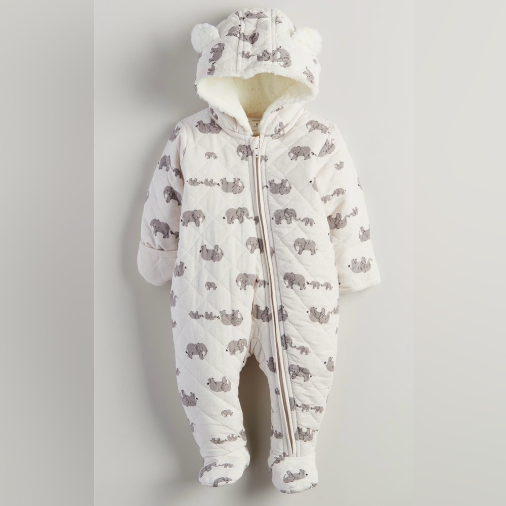 Nordstrom White and Gray Elephant Bunting